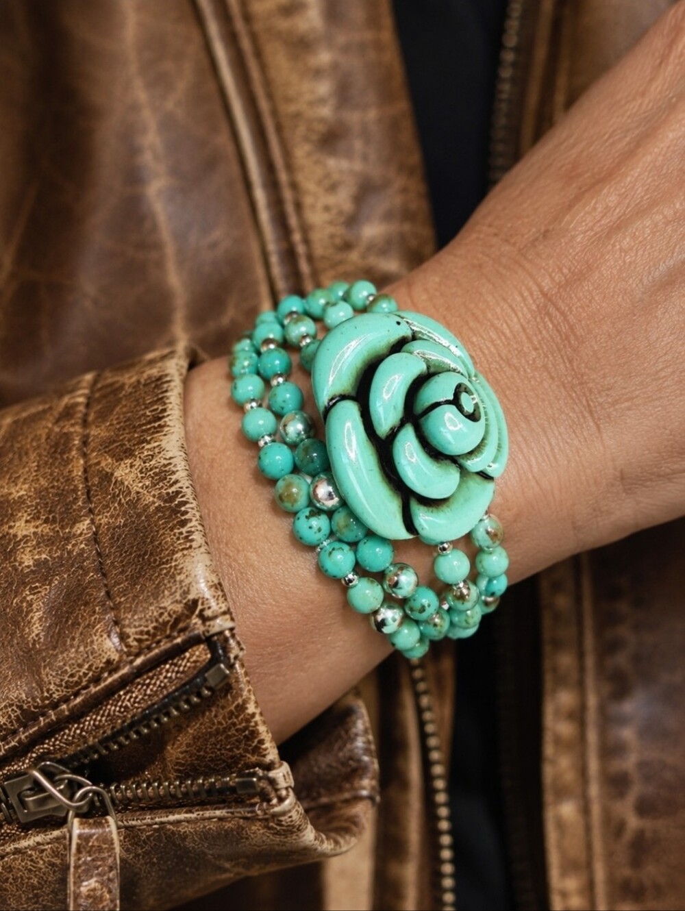 Carved Rose Triple Strand Beaded Stretch Bracelet Lacquered Silver Tone Artisan